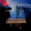 Vučić započeo dvodnevnu posetu Rasinskom okrugu, razgovara sa građanima (video)