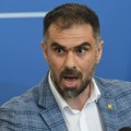 Zborovi građana i studenti najavili protest u ulici u kojoj je stan gradonačelnika Novog Sada