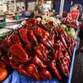 Neizvesno da li će biti zimnice: Kako suvo leto utiče na ponudu voća i povrća u Srbiji