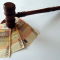 Košarkaška kartica sa autogramima Džordana i Brajanta prodata za skoro 13 miliona dolara