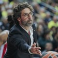"Ludnica" - Ovako je Tomović dočekan u svlačionici!