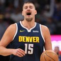Jokić piše istoriju NBA: Samo su dvojica pre njega ovako dominantno počela sezonu