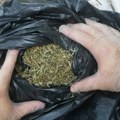 Uhapšenom u stanu pronađene različite vrste droga