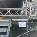 Niška opština Medijana naložila uklanjanje bespravno postavljene bine za završni miting SNS