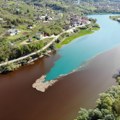 Pogubno i za ribe i za floru: Jablaničko jezero promenilo boju i izgleda kao iz filmova strave (foto)