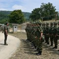 Gašić obišao vojnike u Kopnenoj zoni bezbednosti: "Građani ponosni, imaju veliko poverenje u Vojsku Srbije"