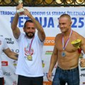 Sarajlija Dino odneo pobedu u Užicu: Proglašen najboljim na 33. održanim skokovima u vodu sa starog mosta