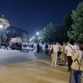 Istorijske scene iz Beograda: Najduži red vernika koji čekaju na poklonjenje Pojasu Presvete Bogorodice VIDEO