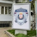 Policajci u Nišu uhapsili dvojicu zbog krađe telefona i iznude