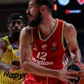 Peh za Makabi pred start Evrolige: Džimi Klark se teže povredio na treningu