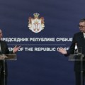 "Srbija neće nikoga iznenaditi svojim vojnim potezima": Vučić nakon sastanka sa nemačkim ministrom odbrane: Moja reč…