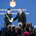 Vučić odlikovao i pripadnike Ministarstva unutrašnjih poslova
