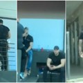 Tetovirani muškarci u crnom čuvali SNS sabirni centar sa slikom Andreja i Aleksandra: Objekat kod biračkog mesta, ovo su…