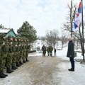 Obilazak pripadnika Vojske Srbije u Kopnenoj zoni bezbednosti