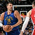 Jokić predvodio nagetse do izuzetno važnog trijumfa: Klipersi pometeni u majstorici! (video)