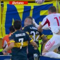 Au, ovo je start za zatvor: Meč Boka - Benfika obeležio užasan potez poznatog napadača...