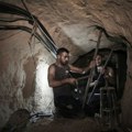 Хамас тражи азил за борце заробљене у тунелима у Рафи