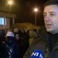 Protest ispred policijske stanice u Kosjeriću, građani traže da se razjasni uloga predsednika opštine u tri incidenta