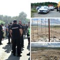 Ljudi uznemireni kod deponije, šta raditi sa smećem? Meštani brane da uđu mašine, policija na licu mesta a saobraćaj potpuno…