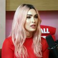 I dalje pleni, muškarci je žele: Megan Foks vrelom objavom ”zauzela” mreže (foto)