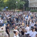 Studenti pozivaju građane na skup proslave u Kampusu u Novom Sadu: Bina se postavlja i kod Banovine