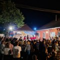 "Igrajmo kolo tradicije": Održana jubilarna kulturno-zabavna manifestacija u Gornjem Vidovu kod Paraćina