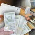Građani Srbije bankama dugovali na kraju septembra 1.495 milijarde dinara: Najviše uzimali keš kredite