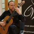 Gitarska priča posvećena jednoj Šarloti