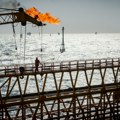 Nafta poskupljuje kako pregovori o primirju na Bliskom istoku slabe