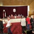 Pobeda opozicije, vlast bojkotuje sednicu parlamenta koju je ona zakazala: Milan Tanović (POKS) povodom otkazivanja sednice…