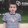 Pomozimo Milošu slanjem 181 na 2407: On je najsrećniji dečak kada je u krugu porodice
