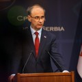 Premijer Macut osudio vandalski čin u Novom Sadu: Zahtevam da se počinilac u narednim satima pronađe
