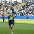 Vlahović definitivno odlazi - Juventus objavio cenu: 40 miliona, a može i niže - samo da se dovede Hejlund!