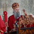 Služen pomen stradalim Srbima i položeni venci na bratunačkom groblju