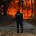 Srbija šalje pomoć Grčkoj u gašenju požara: MUP upućuje 36 vatrogasaca i 14 vozila VIDEO