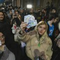 “Milošević je pao kad je pokrao izbore”: Kako regionalni mediji pišu o protestima srpske opozicije i građana ispred…