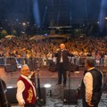Bard starogradske pesme Zvonko Bogdan održao prvi u nizu koncerata na Trgu slobode