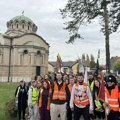 Vrata svih hramova Eparhije žičke otvorena za studente koji pešače do Novog Sada: Pogledajte prizore koji su oduševili Srbiju…