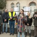 Protest profesora niške gimnazije Stevan Sremac: Žrtve smo političke odmazde zbog podrške studentima