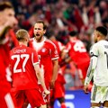 Spektakl sa sedam golova u Minhenu poslao Bajern u polufinale, prošao i Arsenal