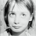 Отац везао ћерку и држао је 13 година у мрачној соби: Оно што су открили када је спасена шокирало је свет