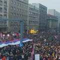 Napeto u centru Užica uoči i nakon skupa naprednjaka, koji je završen obraćanjem Vučića, policija sprečavala građane da priđu…