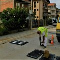 JKP „Parking servis“ – Niš: Postavljanje prinudnih usporivača brzine u Miladina Popovića i Save Petrovića
