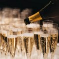 Za šampanjac u britanskom Domu lordova za godinu dana potrošeno više od 100.000 evra
