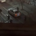 Ludnica u centru Beograda, policija bežala od navijača: Sukob navijača doveo do potpunog haosa! (video)