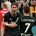 Vlahović „pogodio s centra“