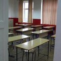 Dojave o podmetnutim bombama u kragujevačkim školama