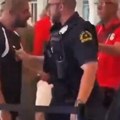 Скандал у хотелу током Мундијала! Полицајци напали играче и чланове стручног штаба - фудбалер се сликао са дететом, а онда је…