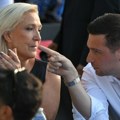 Le Penova uz Bardelu pokušava da promeni imidž Nacionalnog okupljanja