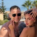 "Кад сви окрену леђа, ја остајем" Стефани послала поруку ухапшеном мужу: Поделила њихове интимне тренутке